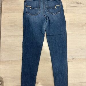 American Eagle Outfitters High-Rise Blue Stretch Jeans 6 Long